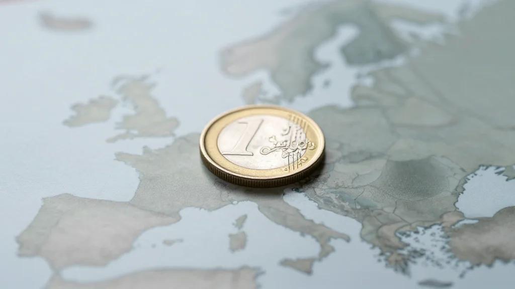 What Regional Data Tell Us About the Euro Area Phillips Curve