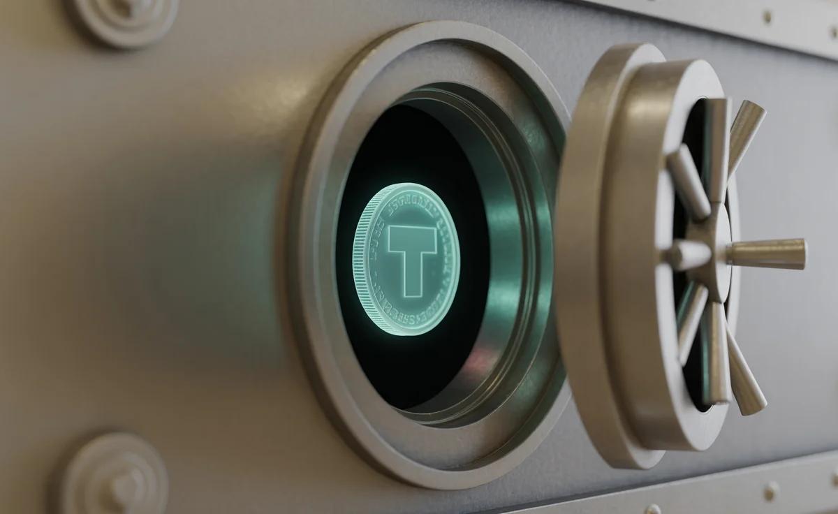 Community Banks Push to Close GENIUS Act Stablecoin Loophole