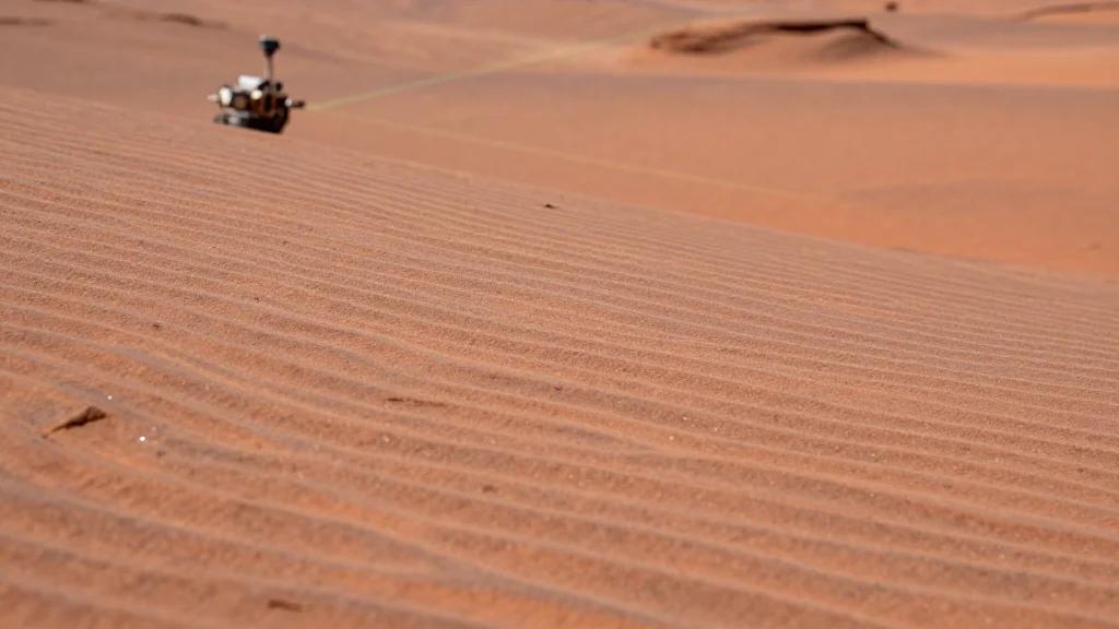 Curiosity Rover Finds More Evidence of Ancient Lakes on Mars