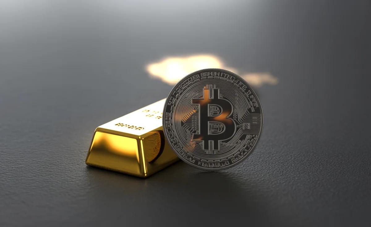 VanEck Predicts BTC Will Outshine Gold, Nasdaq by 2026