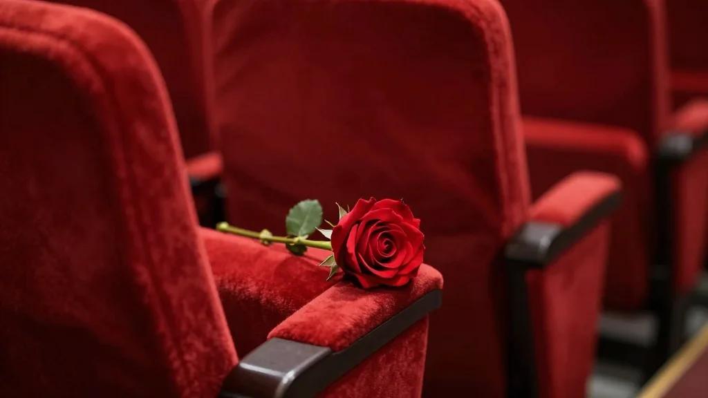 Universal Sets May 21, 2027 Release for Emma Stone‑Chris Pine Rom‑Com “The Catch”