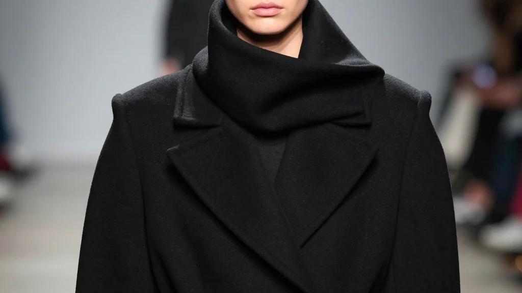 Balenciaga Fall 2026: Collar Me Beautiful