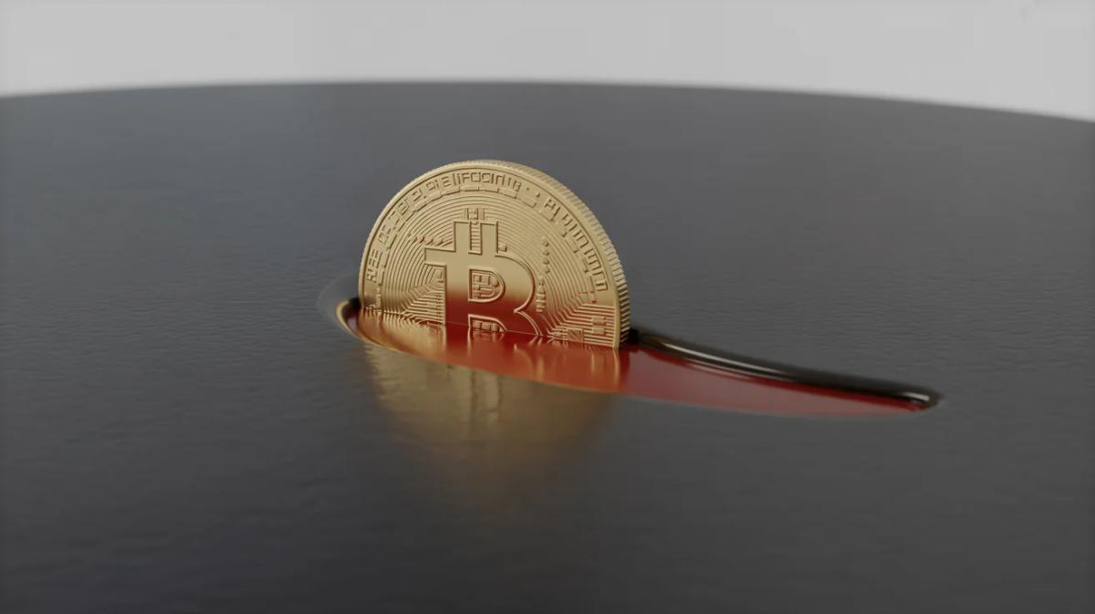 Spot Bitcoin ETFs Experience $195M Outflows, Largest in Two Weeks