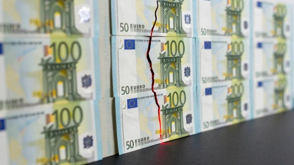 SCI-In-Focus:-Geopolitical-Risks-Compound-Pressure-on-Single-B-Minus-CLO-Holdings