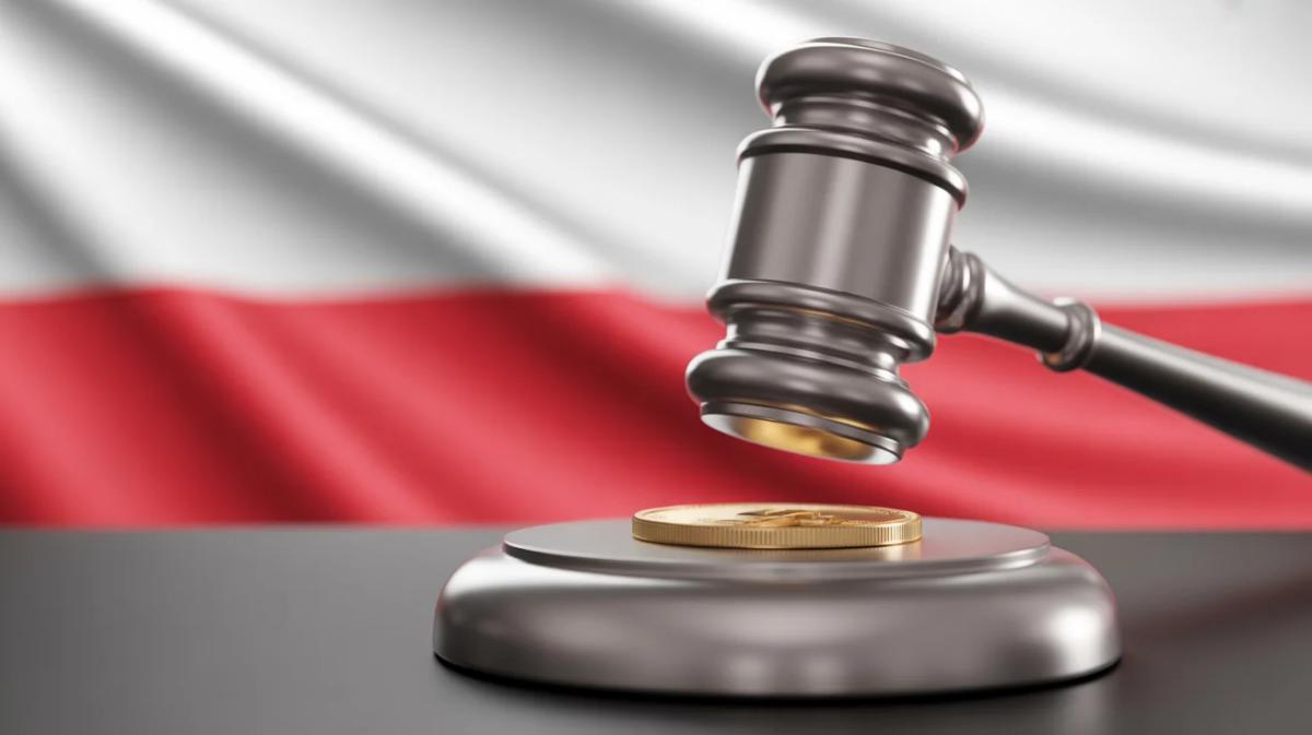 Poland’s President Vetoes Strict Crypto Bill in Clash with Government