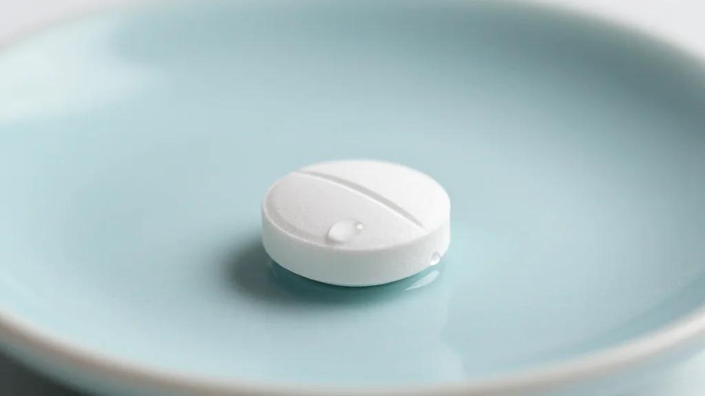 [Comment] Oral GLP-1 Receptor Agonists: Competition for Efficacy and Tolerability