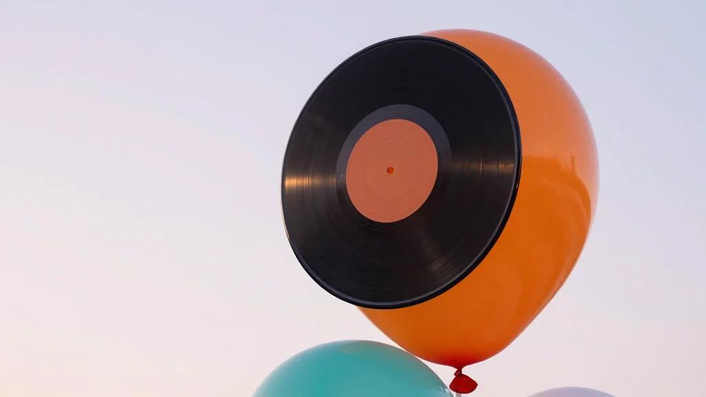 Tank & the Bangas End Balloon Trilogy With Powerful “Move”