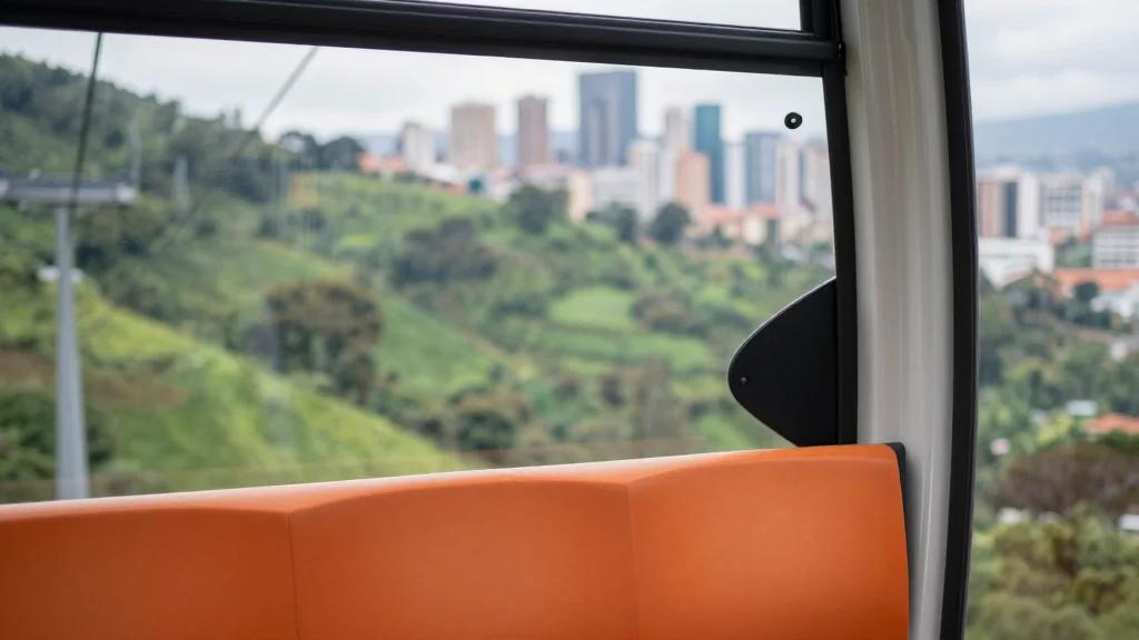 Medellín’s Transit: Tourist Praise vs Local Reality