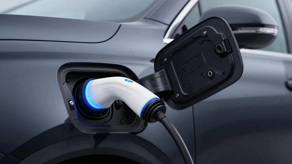 New Renault Twingo Driven in This Week’s Auto Express