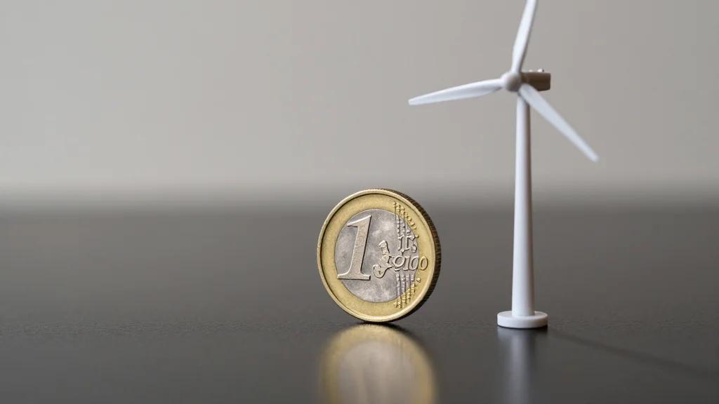 ECB Stays Cautious, Emphasizes Energy Shock Ripple Effects