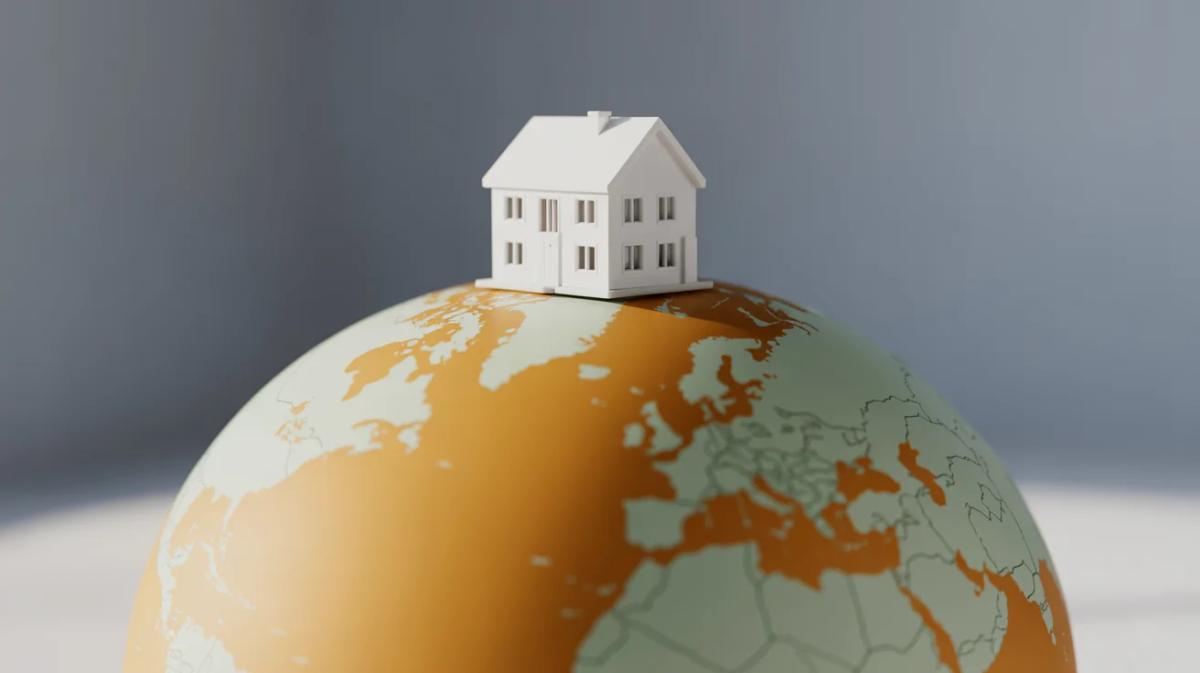 Peruvian Lender to Acquire Florida’s Helm Bank for $180M